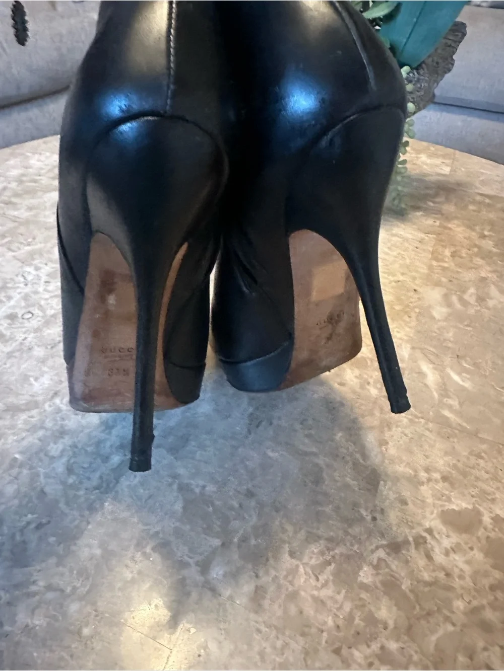 Gucci chic black
